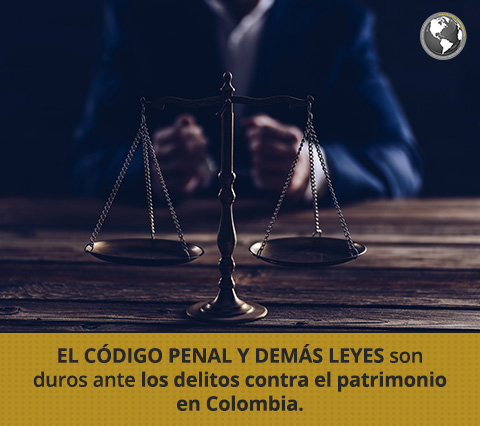 El Prevaricato, Concusión, Cohecho y Peculado: ¿Cuáles son sus Penas? en Colombia. Prevaricato, Concusión, Cohecho y Peculado: ¿Cuáles son sus Penas? Hombre Esposado.