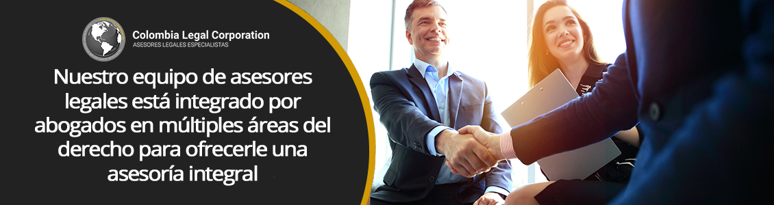 Asesores Legales Estrechando mano de Cliente