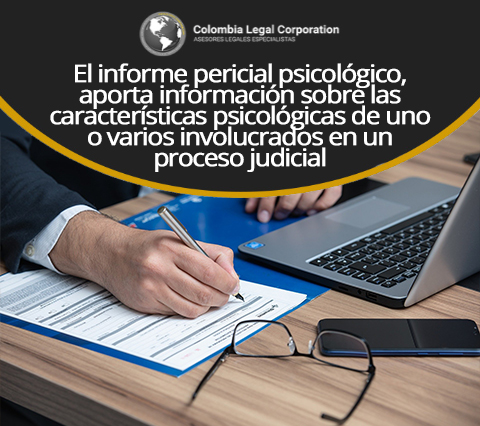 Psiclogo Forense elaborando informe de proceso Judicial